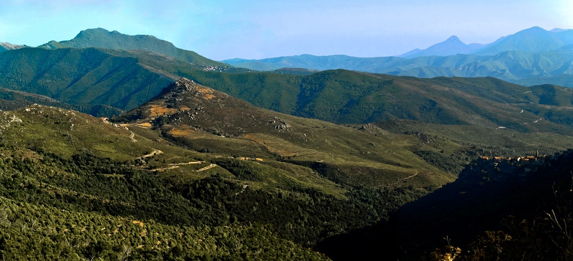 Berg-de-la-montagne-Corsica