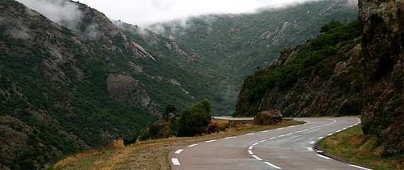 4-handige-tips-bij-het-kiezen-van-vervoer-naar-Corsica