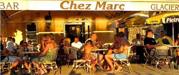 Bars-cafes-en-ontbijten-op-Corsica