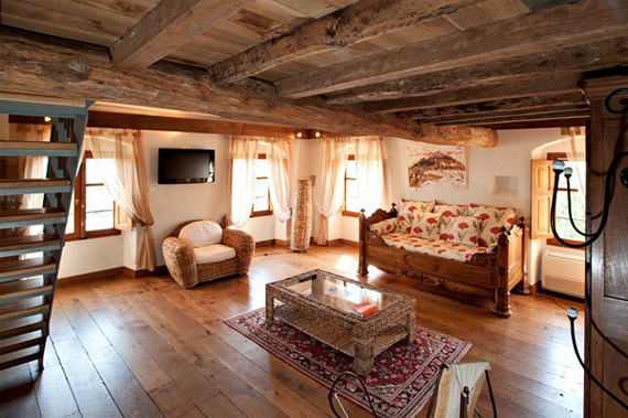 Bed-and-breakfast-op-Corsica-woonkamer