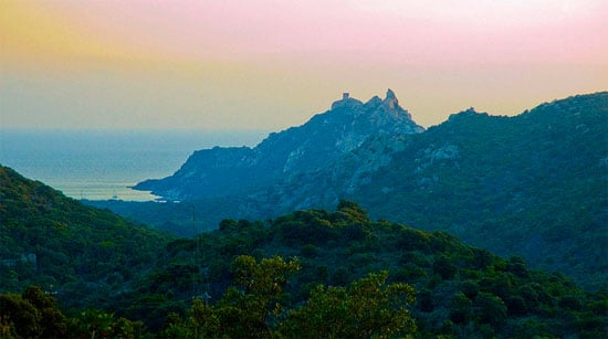 Bergen-op-Corsica-in-Frankrijk