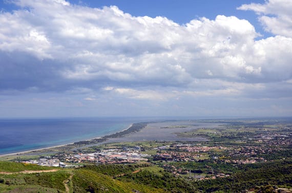 Biguglia-vanaf-een-afstand