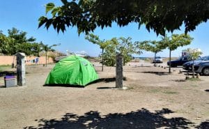 Camping-Les-Sables-Rouges-Bastia-kampeerplek