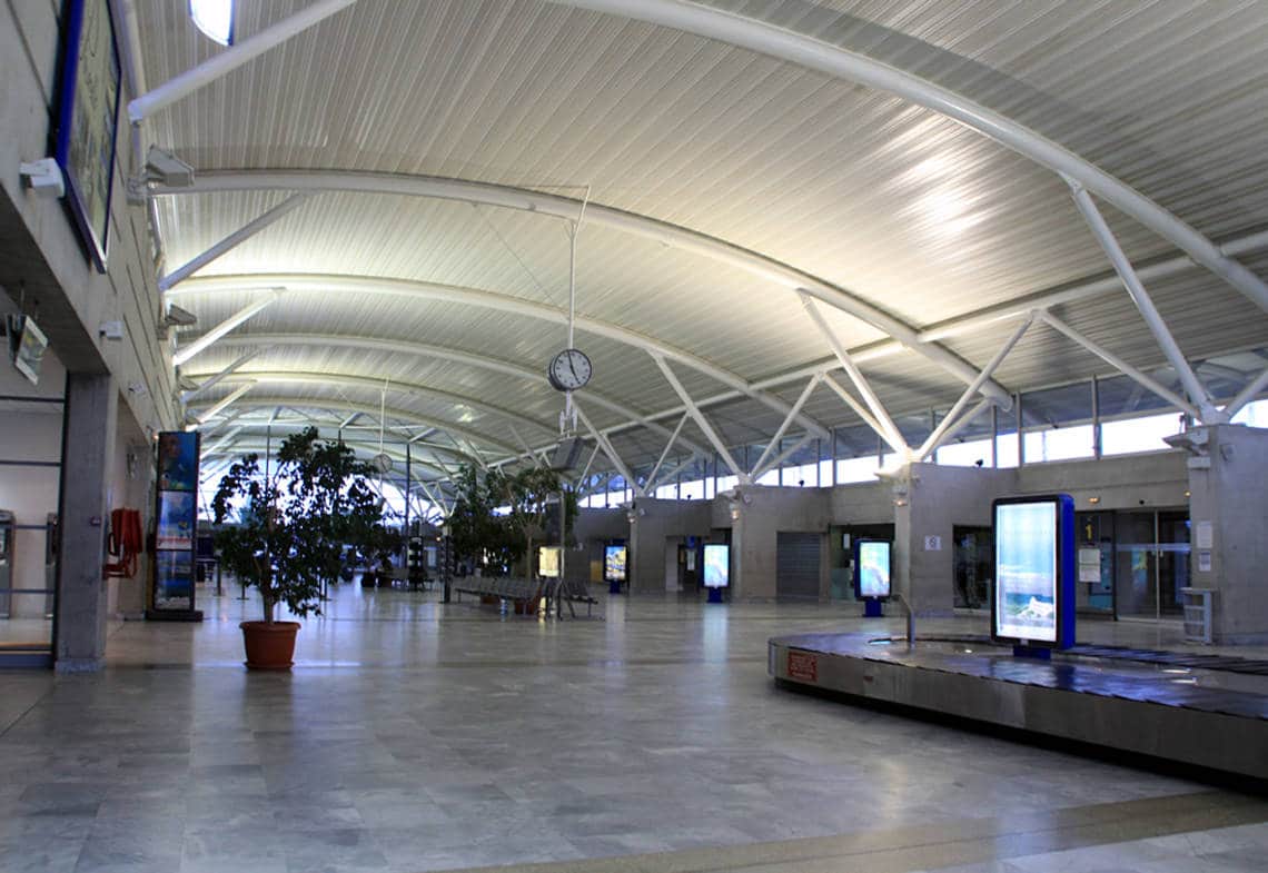 Hal-op-Figari-Airport