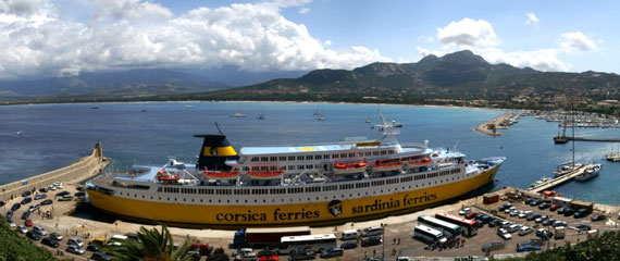 Haven-in-Corsica-met-veerboot-Corsica-Ferries