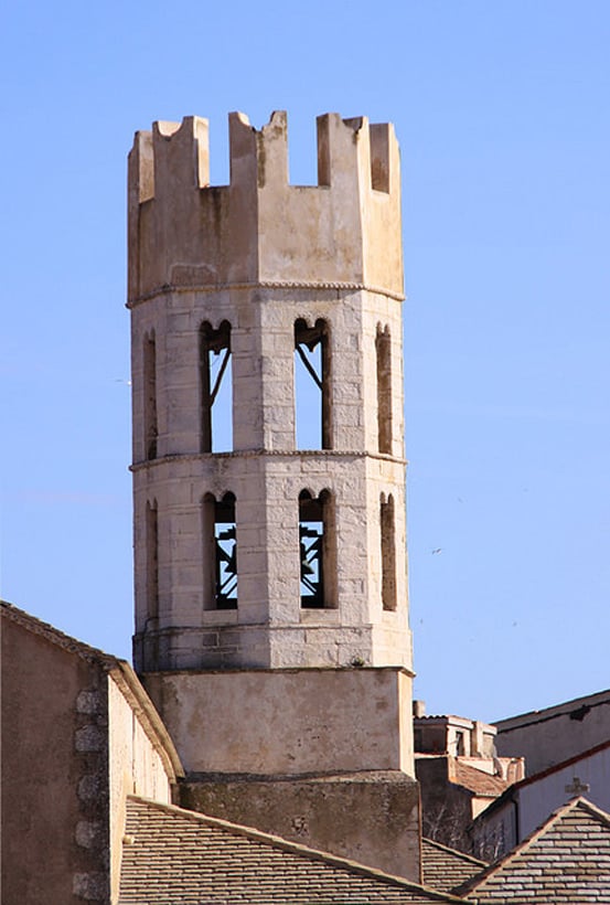 St-Dominique-kerk-klokkentoren-Bonifacio