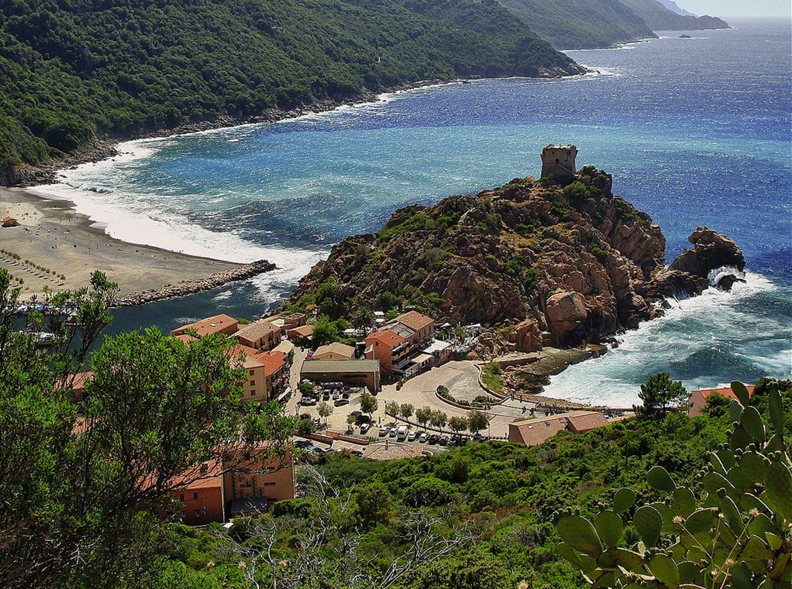 Strand-bij-Porto-Corsica